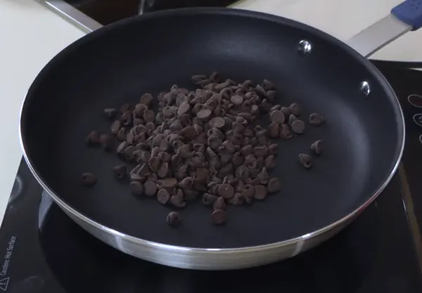 Making Chocolate Chip on Misen Non Stick Pan